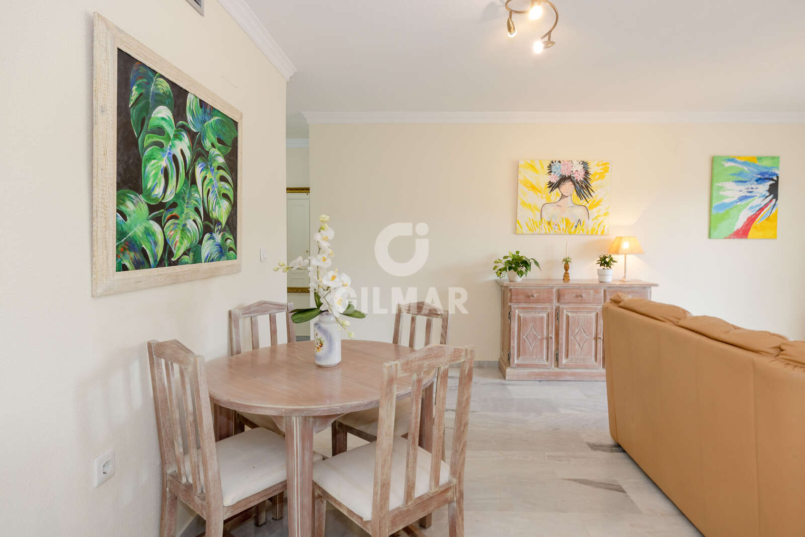 Property slider Gilmar
