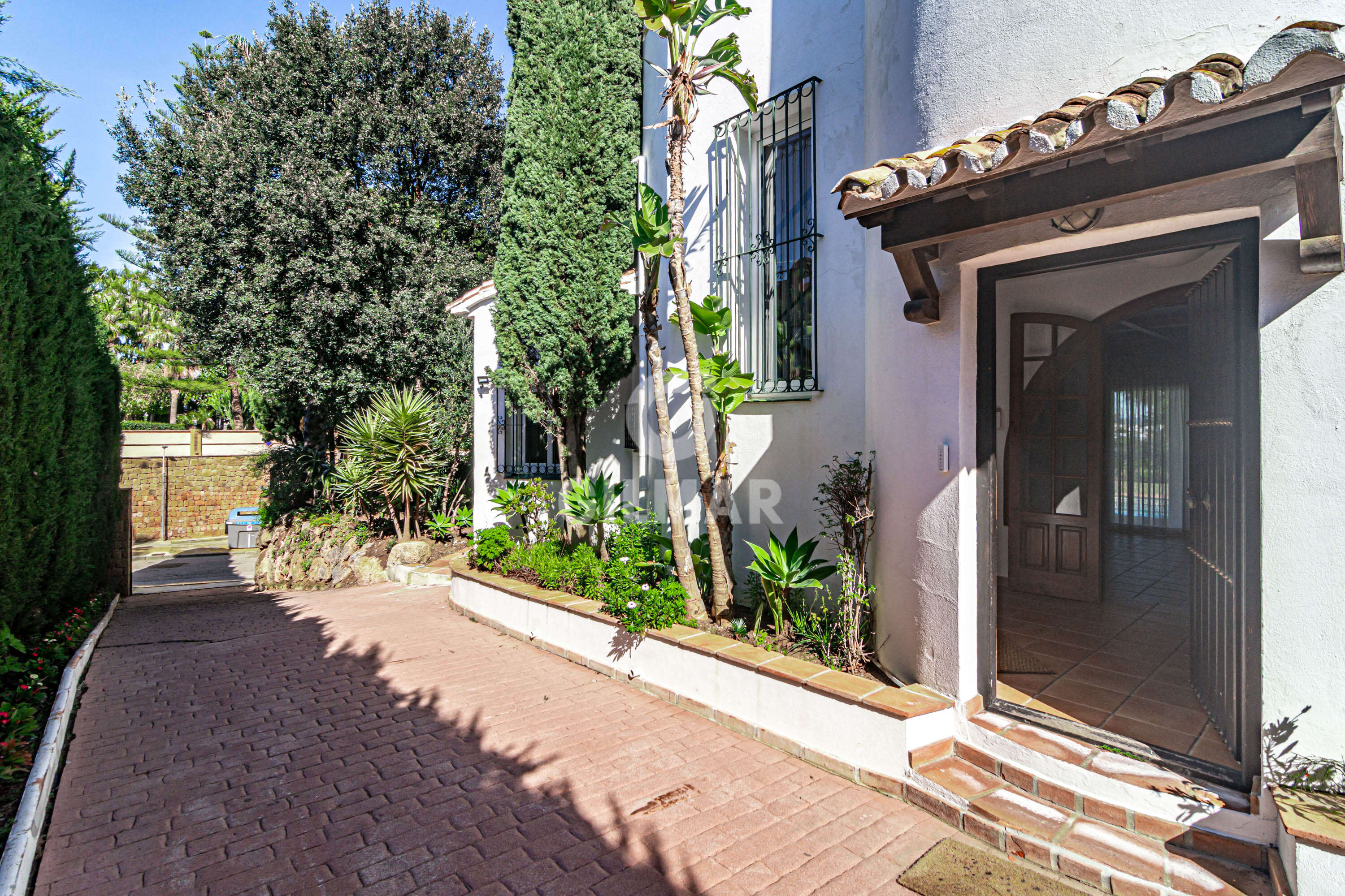 Photo of Villa