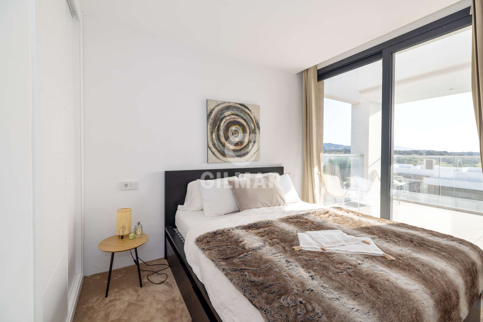 Property slider Gilmar