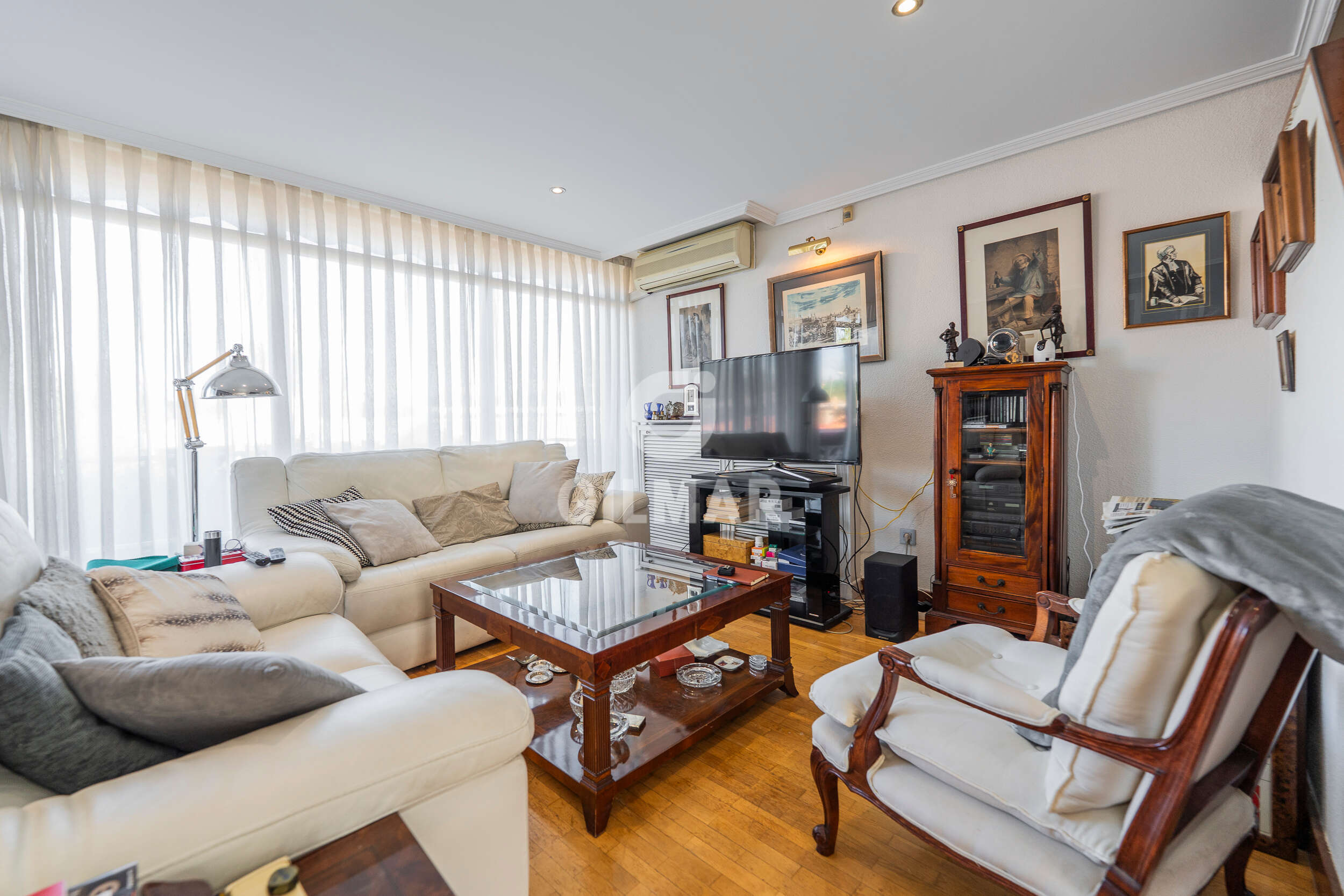 Chalet · 230 m² · 4 dorm