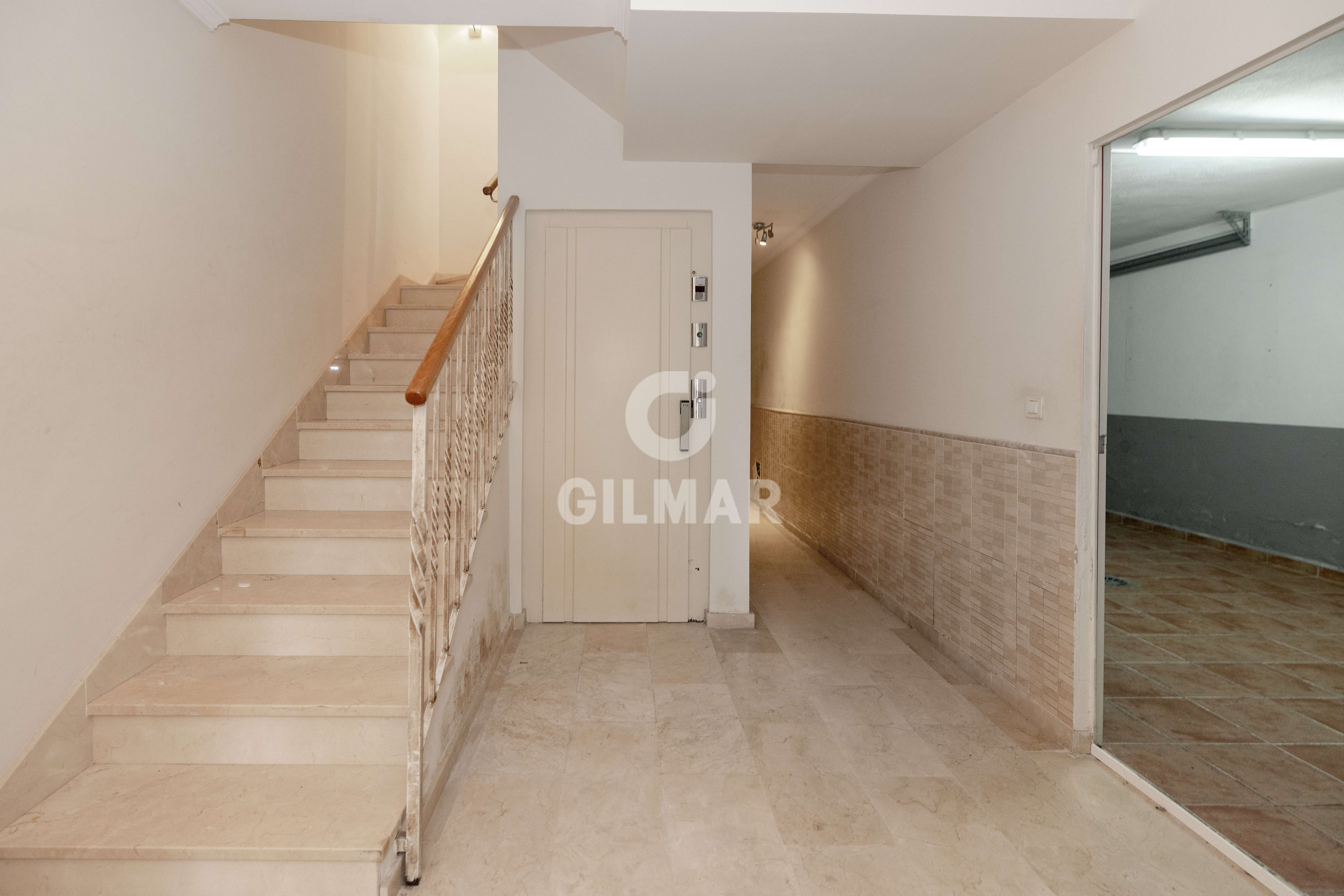 Photo of Semi-detached house