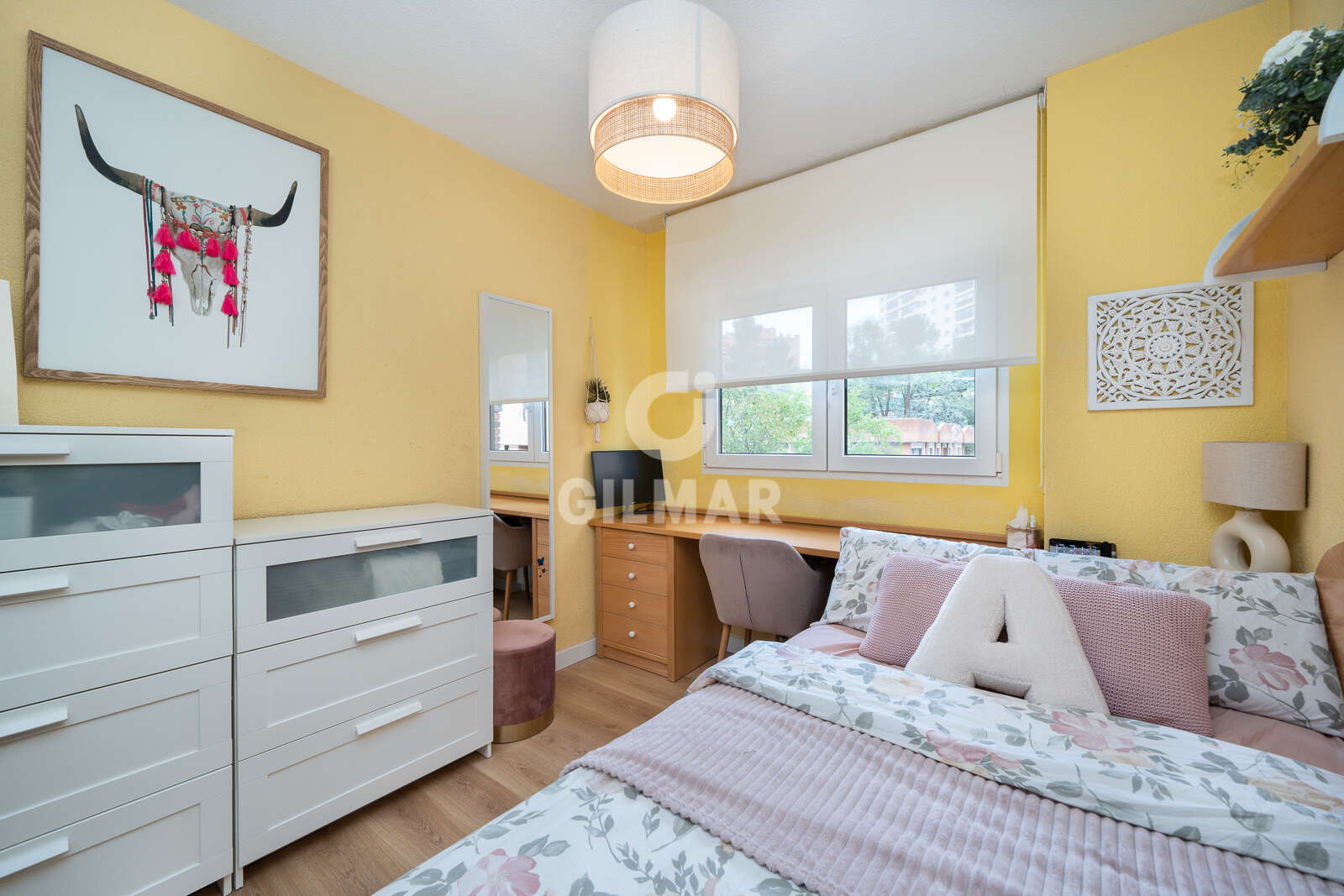 Property slider Gilmar