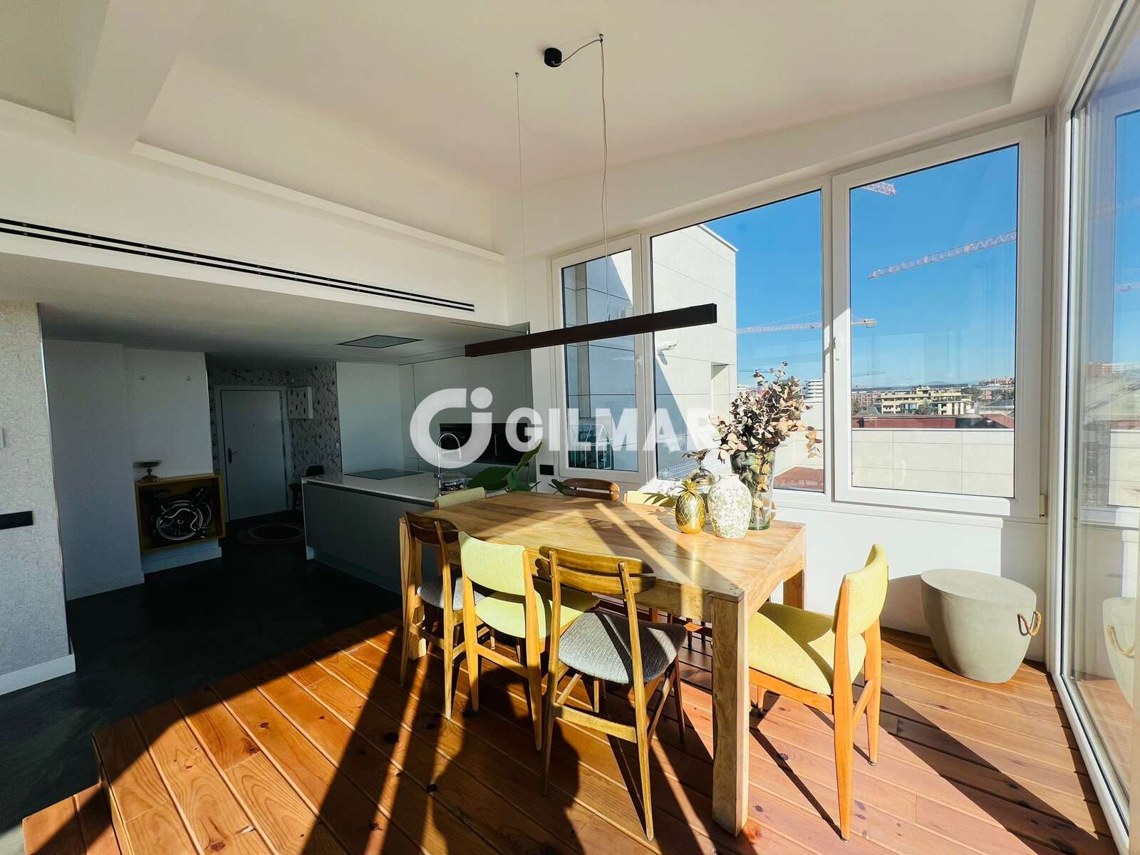 Property slider Gilmar
