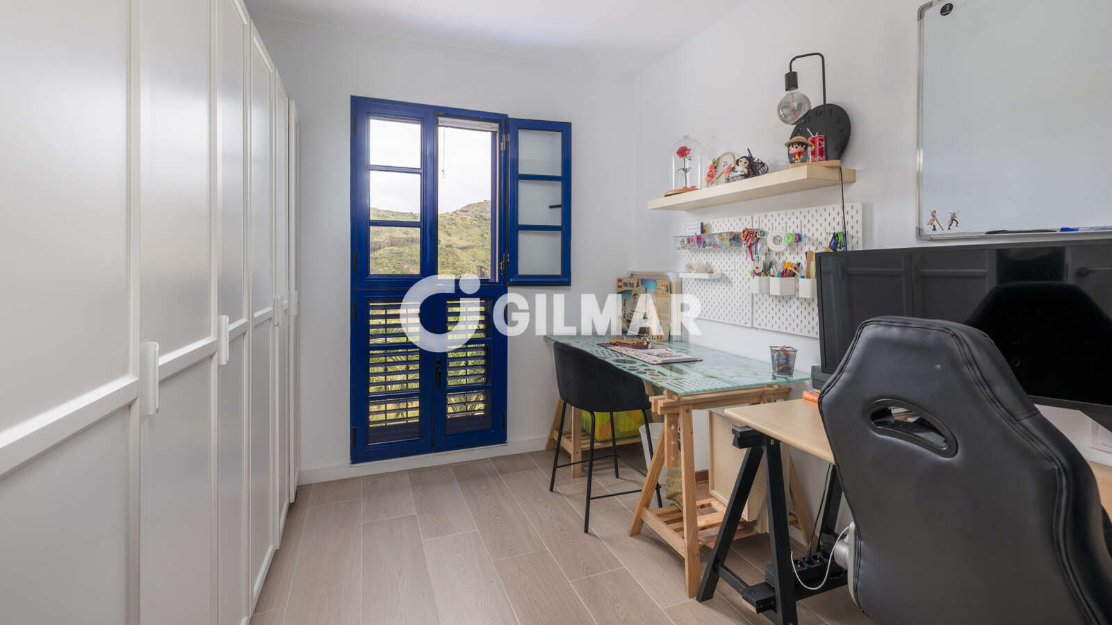 Property slider Gilmar