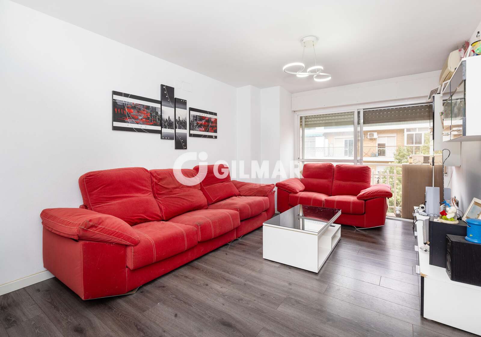 Property slider Gilmar