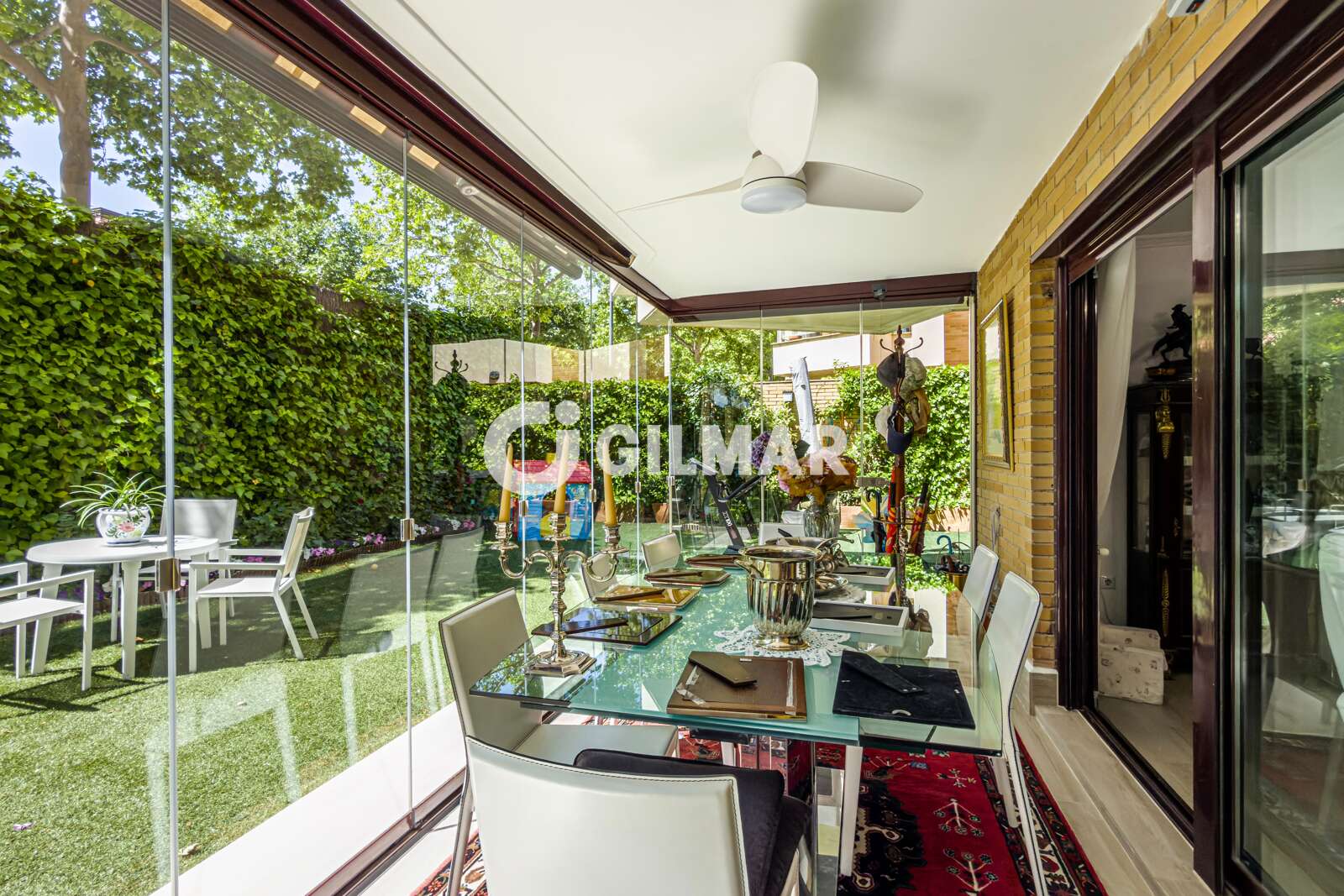 Property slider Gilmar