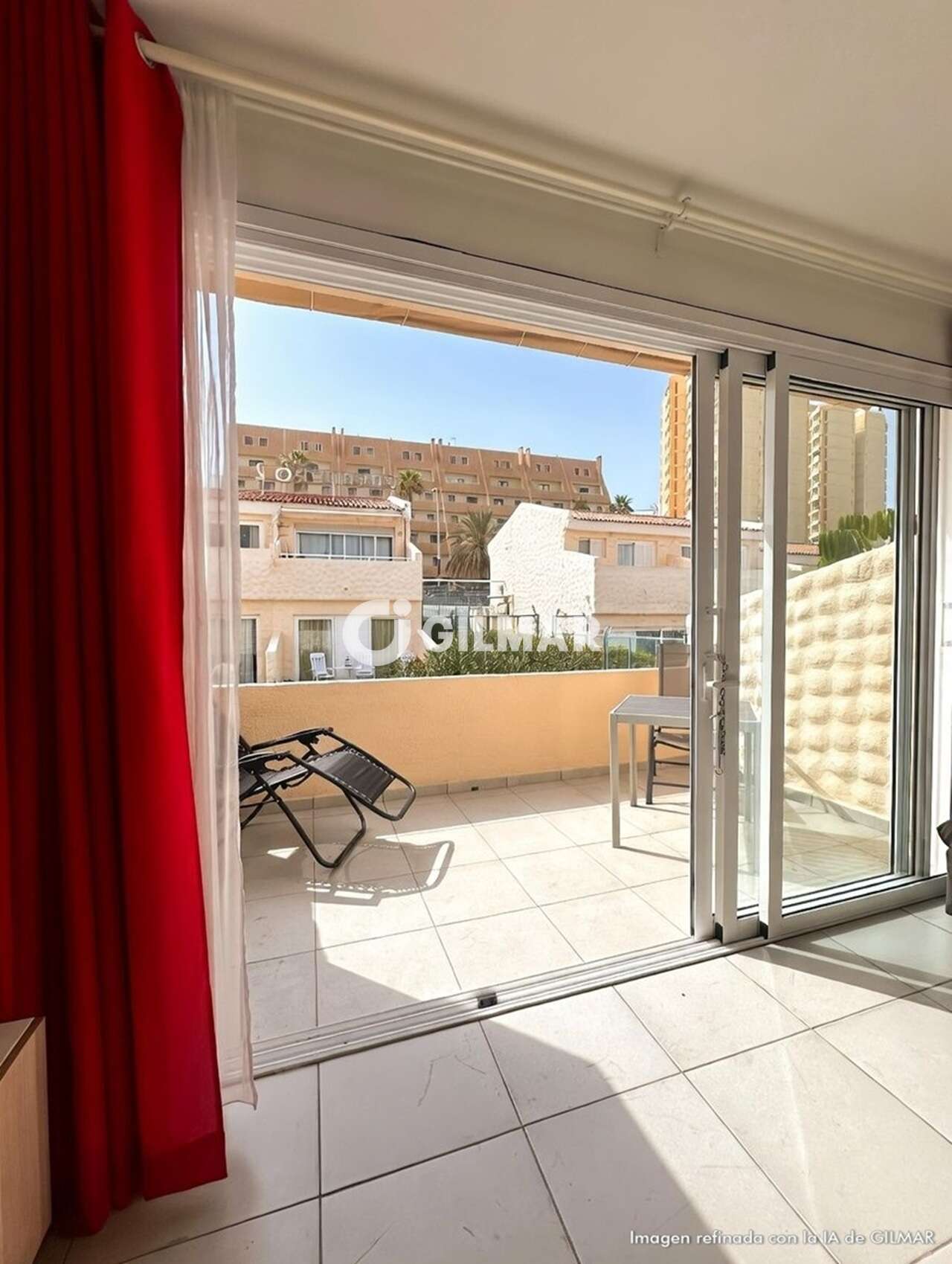 Property slider Gilmar