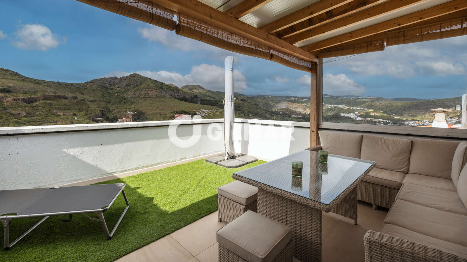 Property slider Gilmar