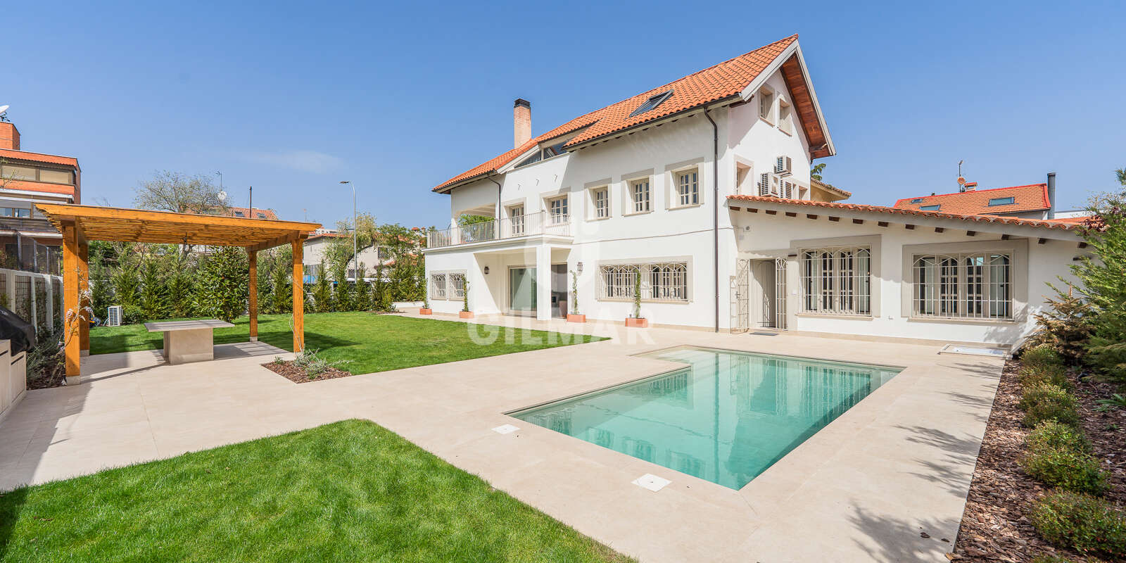 Property slider Gilmar