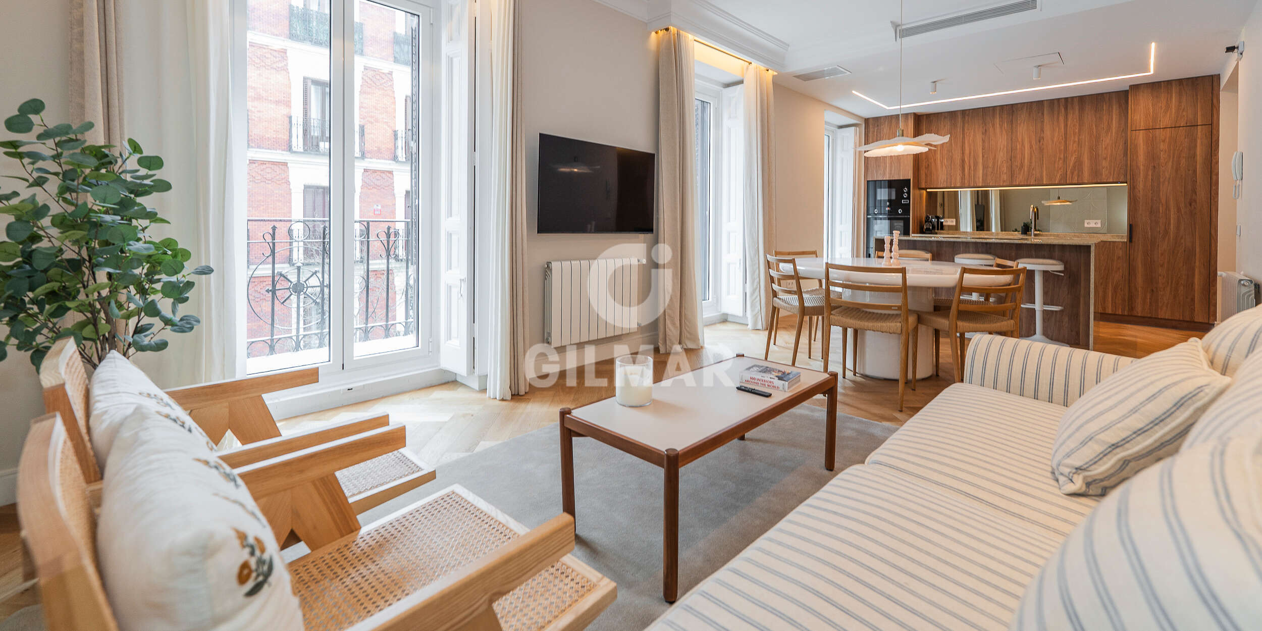 Piso · 149 m² · 3 dorm
