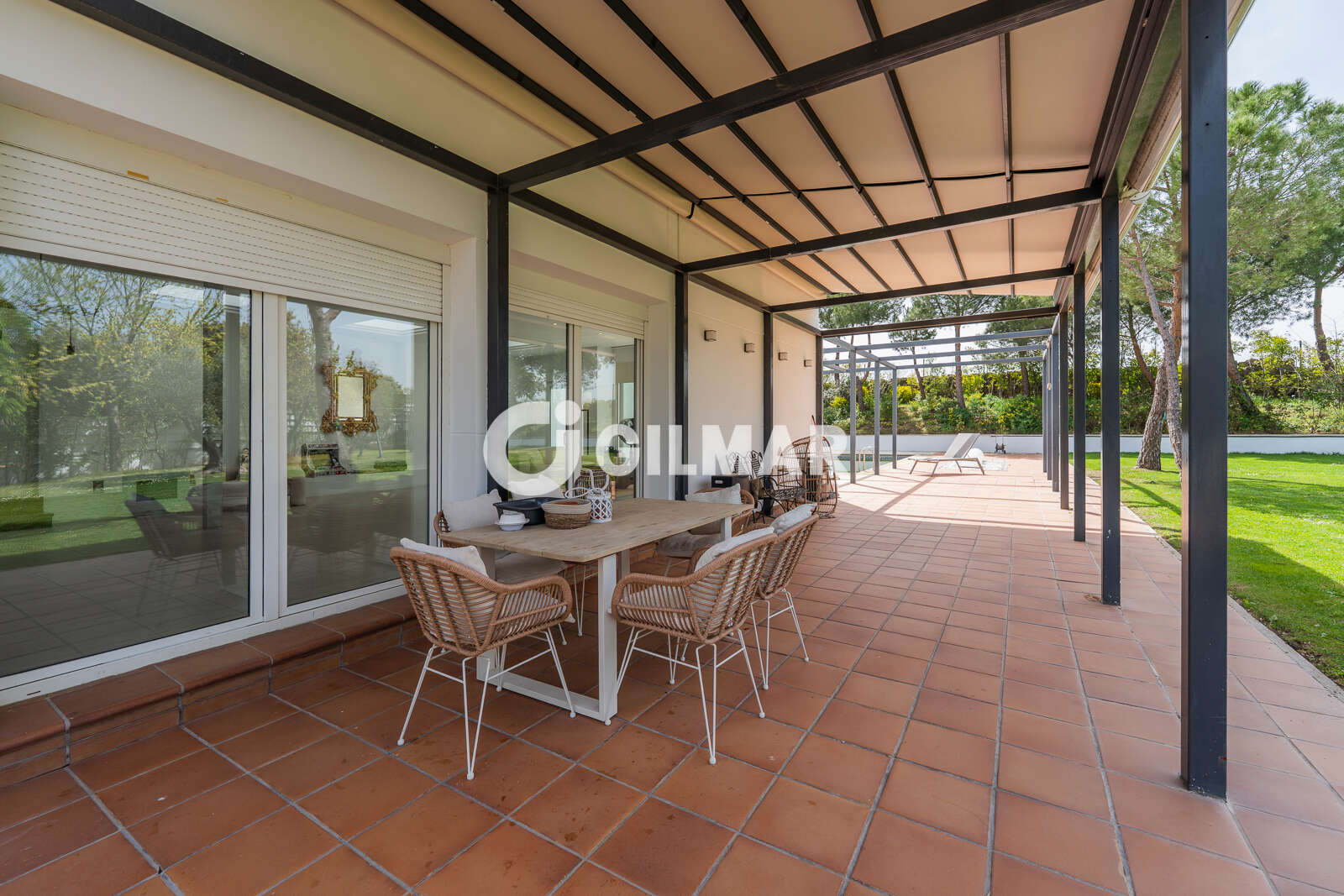 Property slider Gilmar