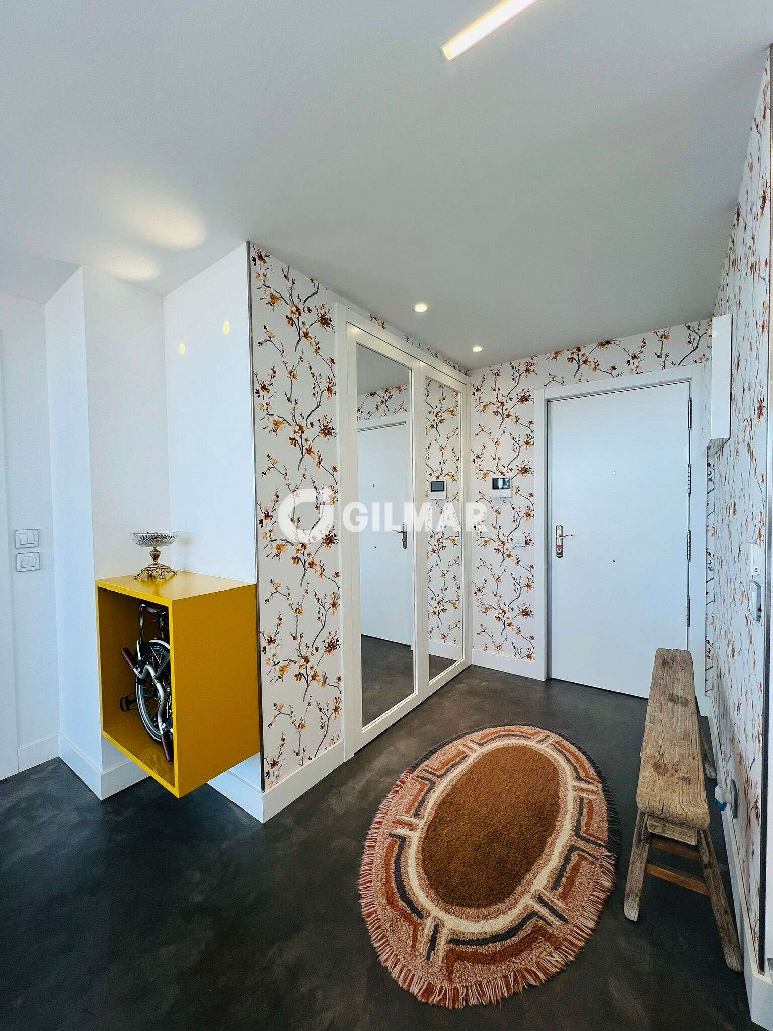 Property slider Gilmar