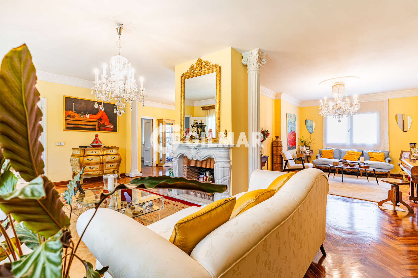 Property slider Gilmar