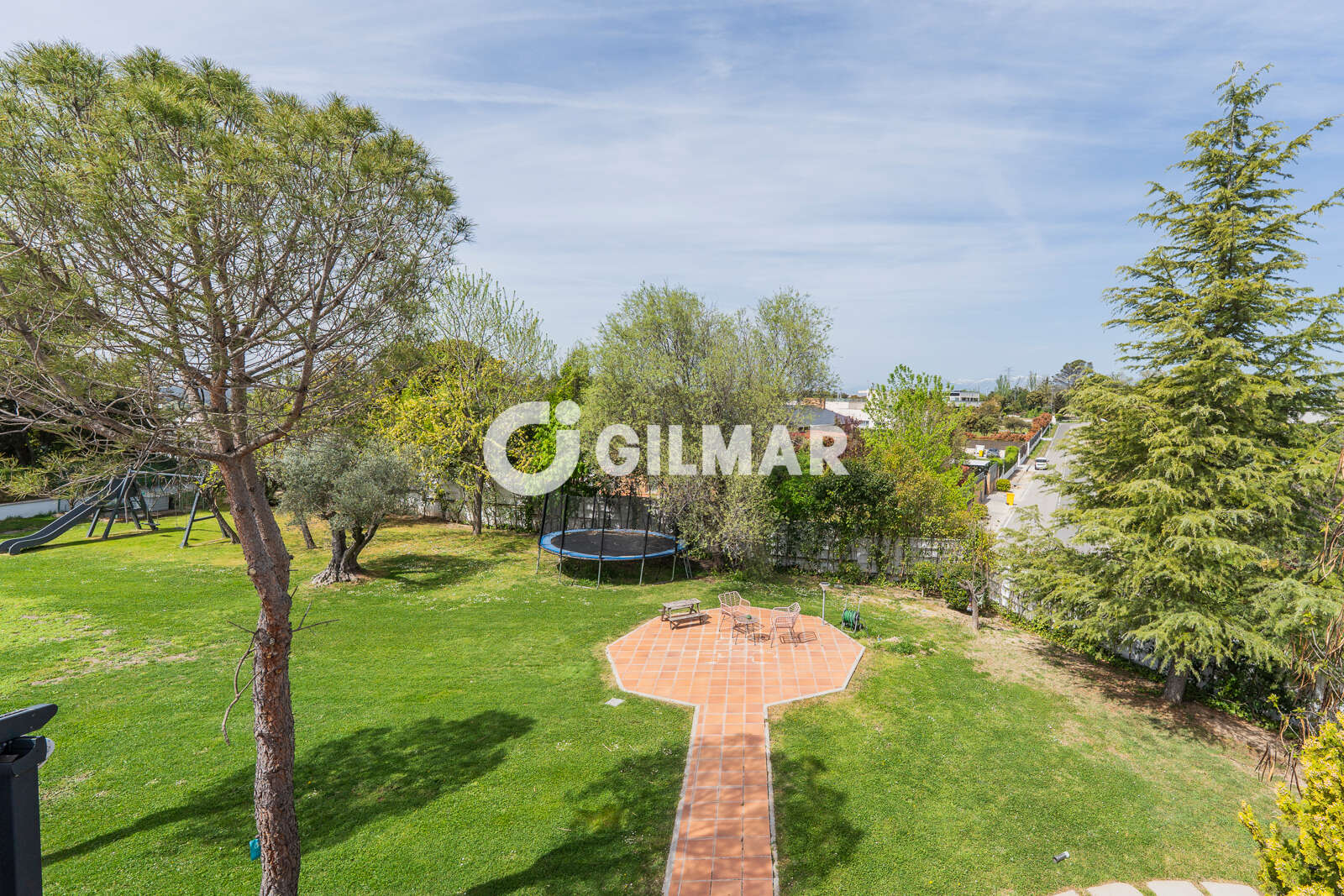 Property slider Gilmar
