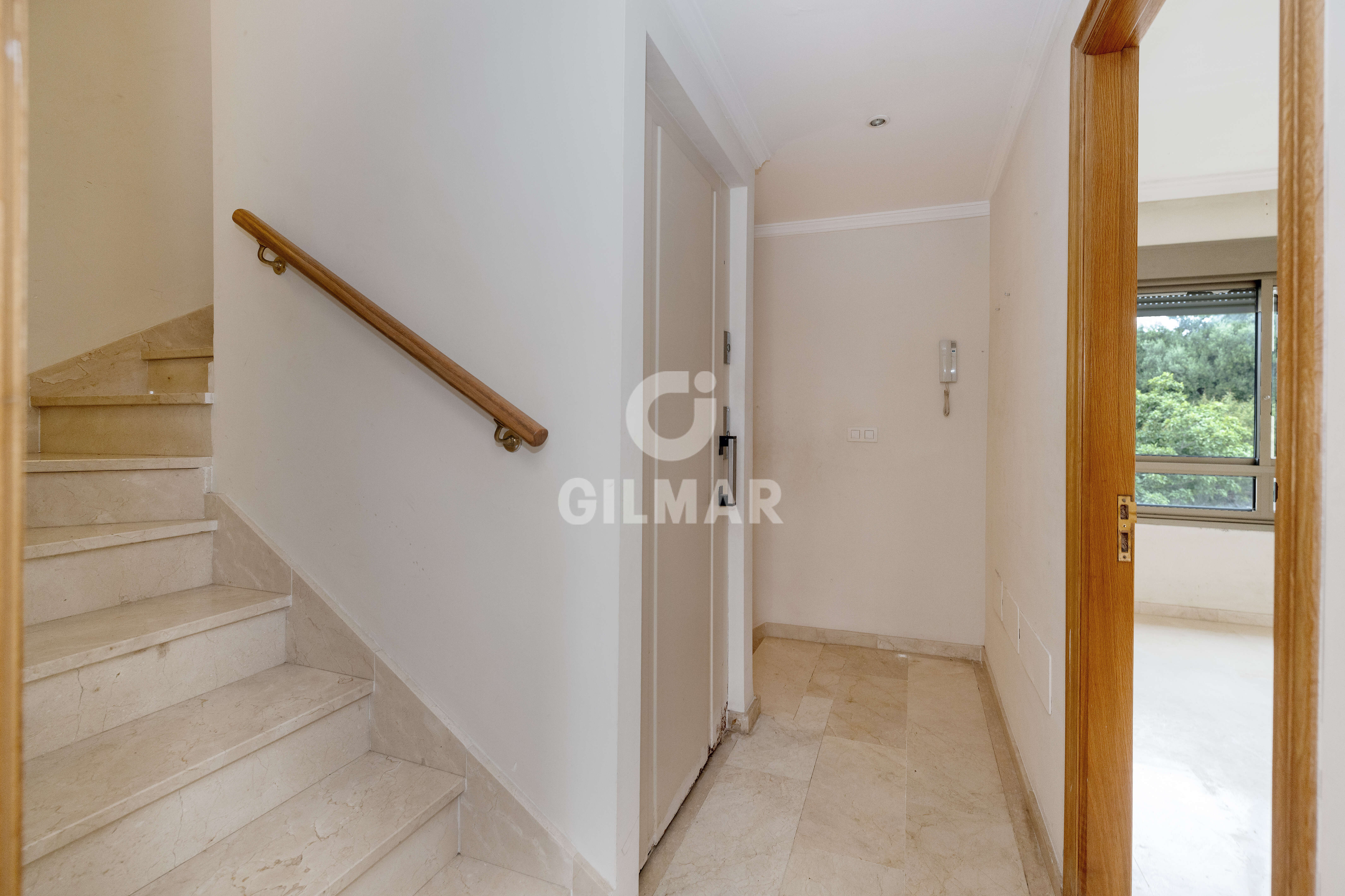Photo of Semi-detached house