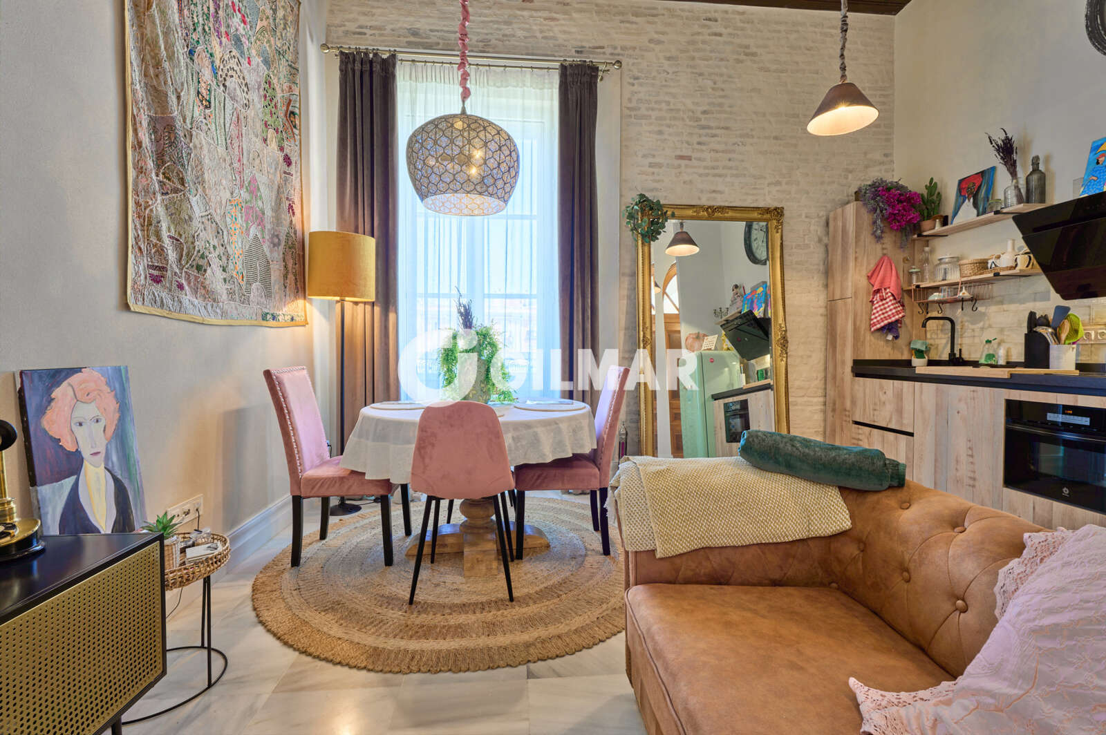 Property slider Gilmar