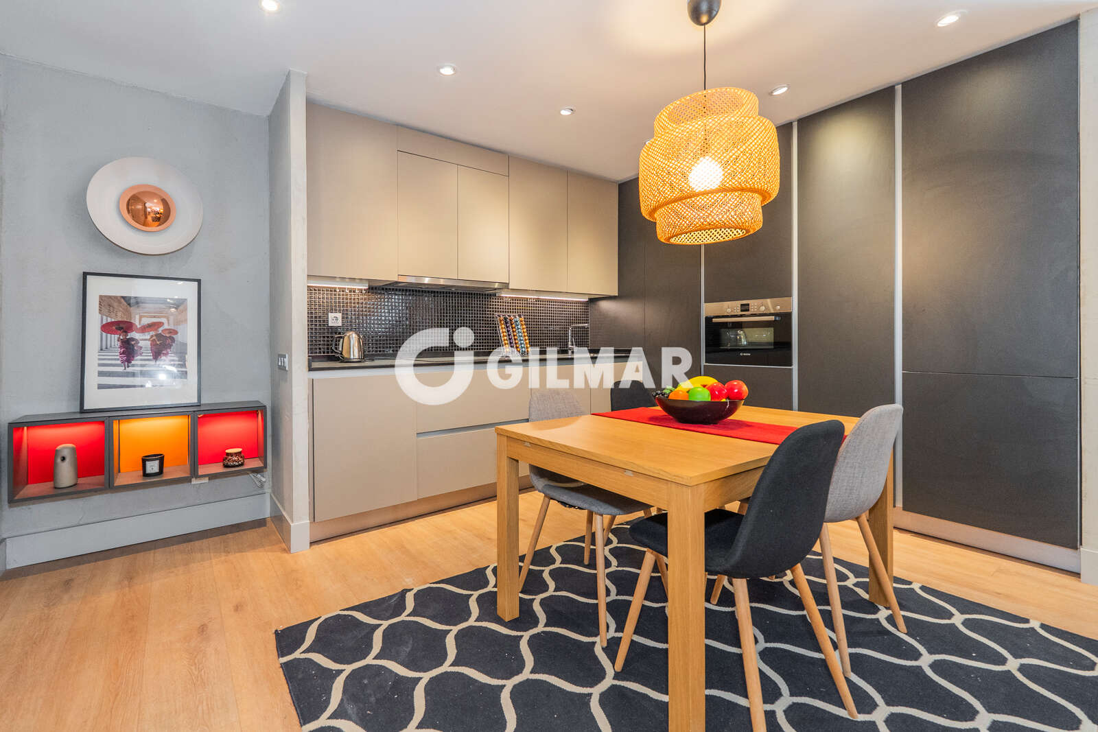 Property slider Gilmar