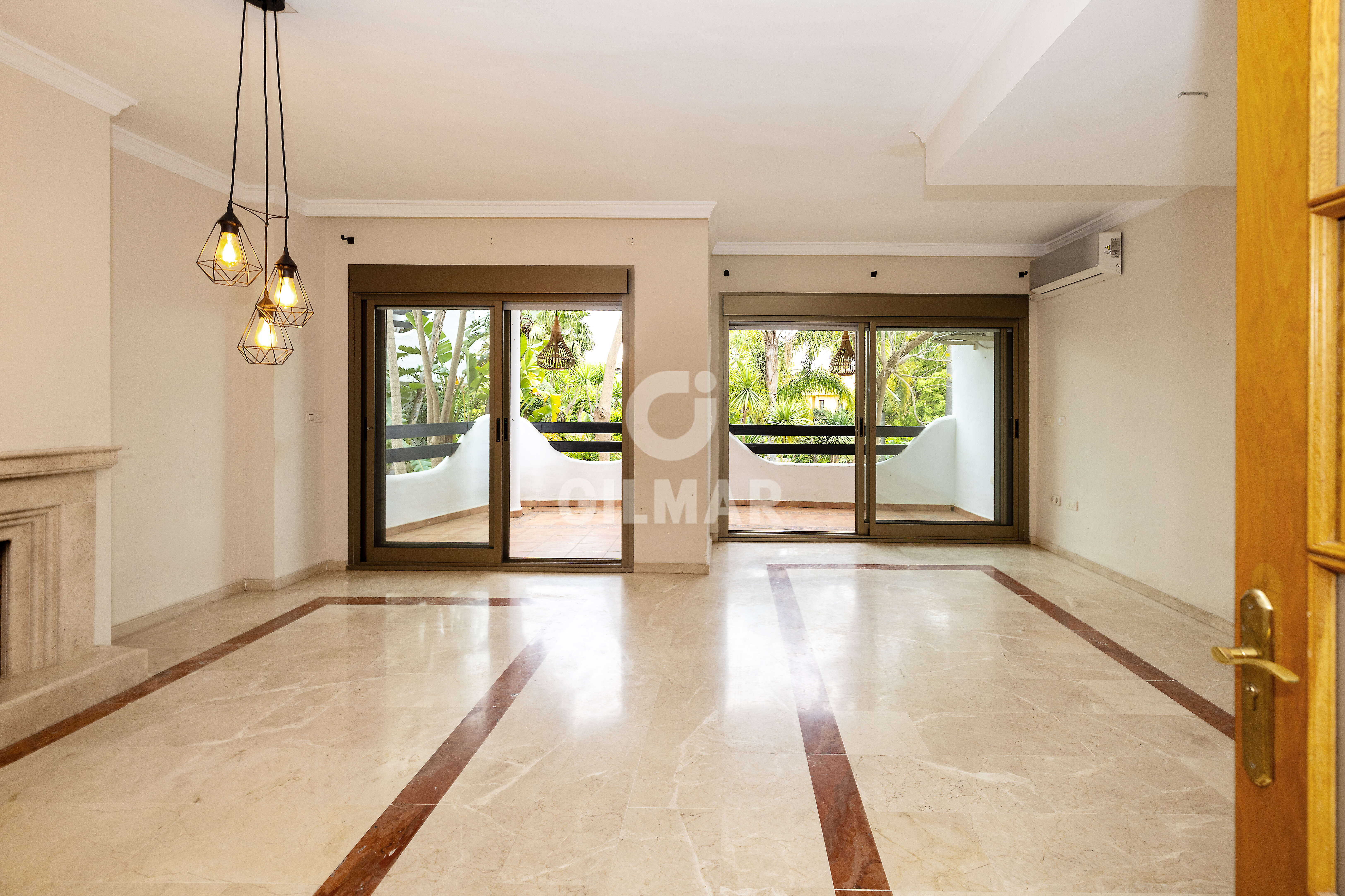 Photo of Semi-detached house