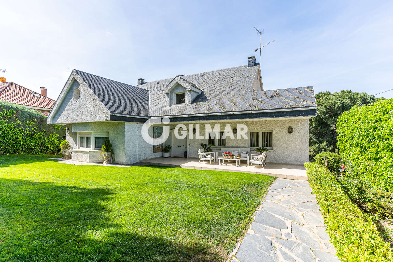 Property slider Gilmar