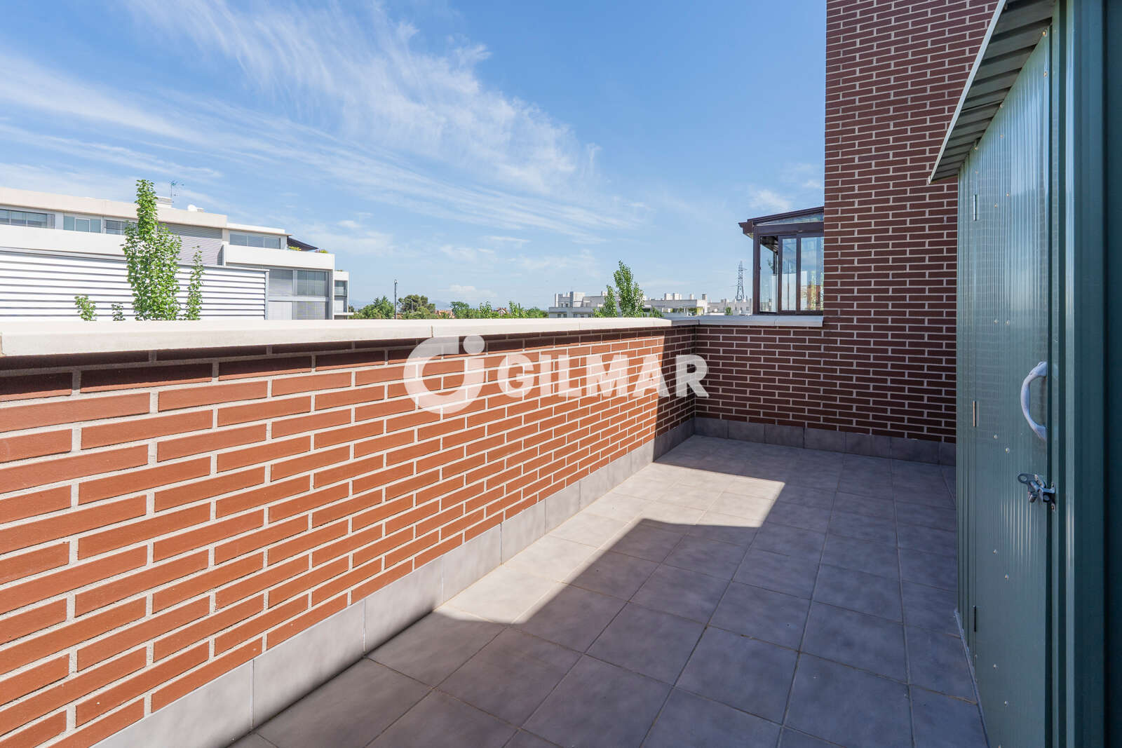 Property slider Gilmar