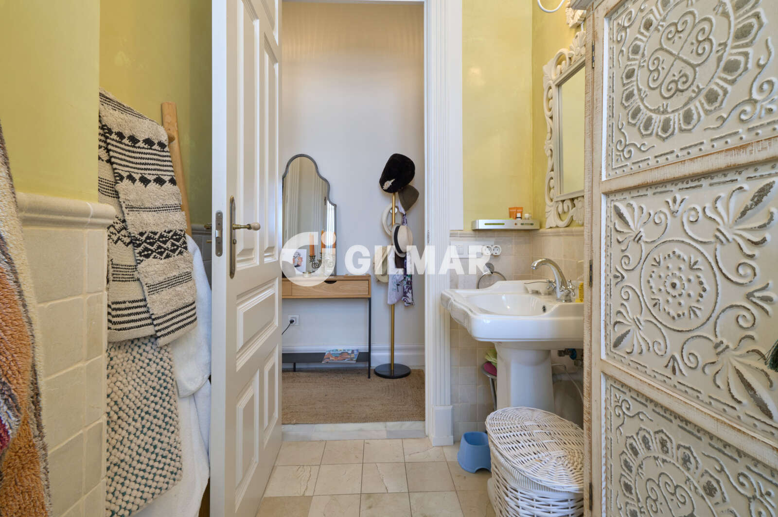 Property slider Gilmar