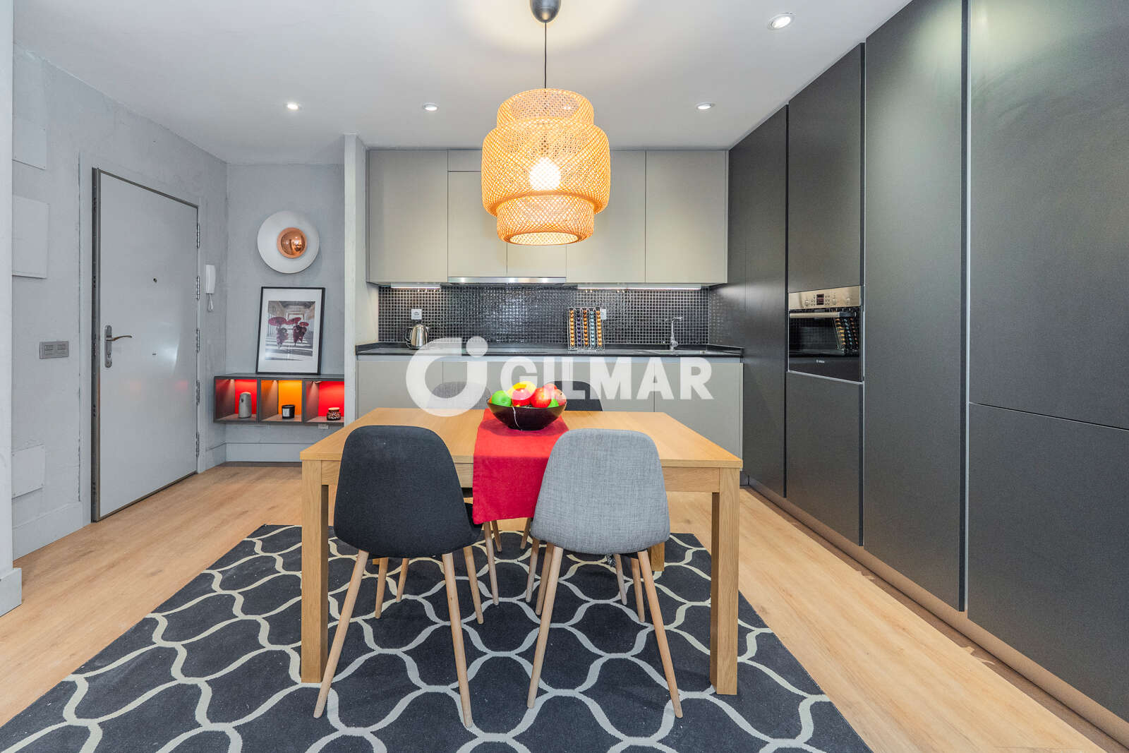 Property slider Gilmar