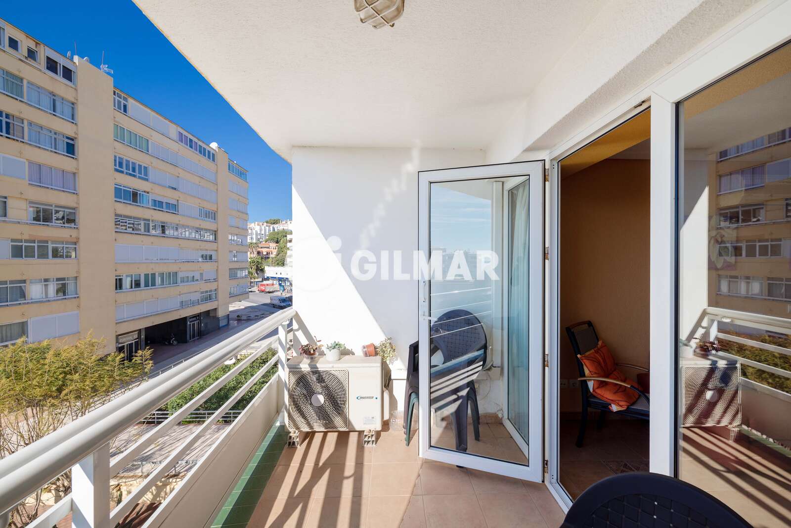 Property slider Gilmar