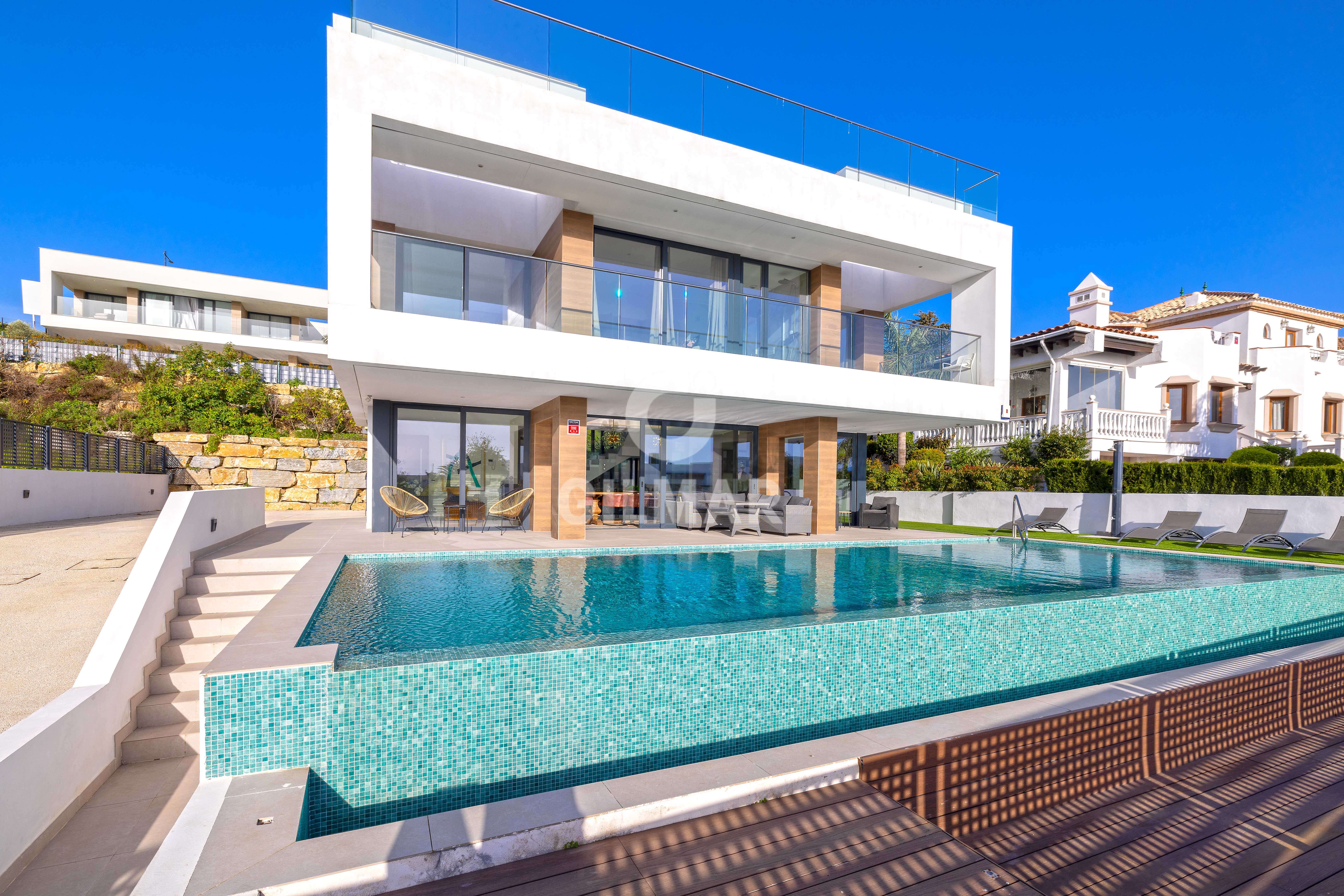Photo of Villa