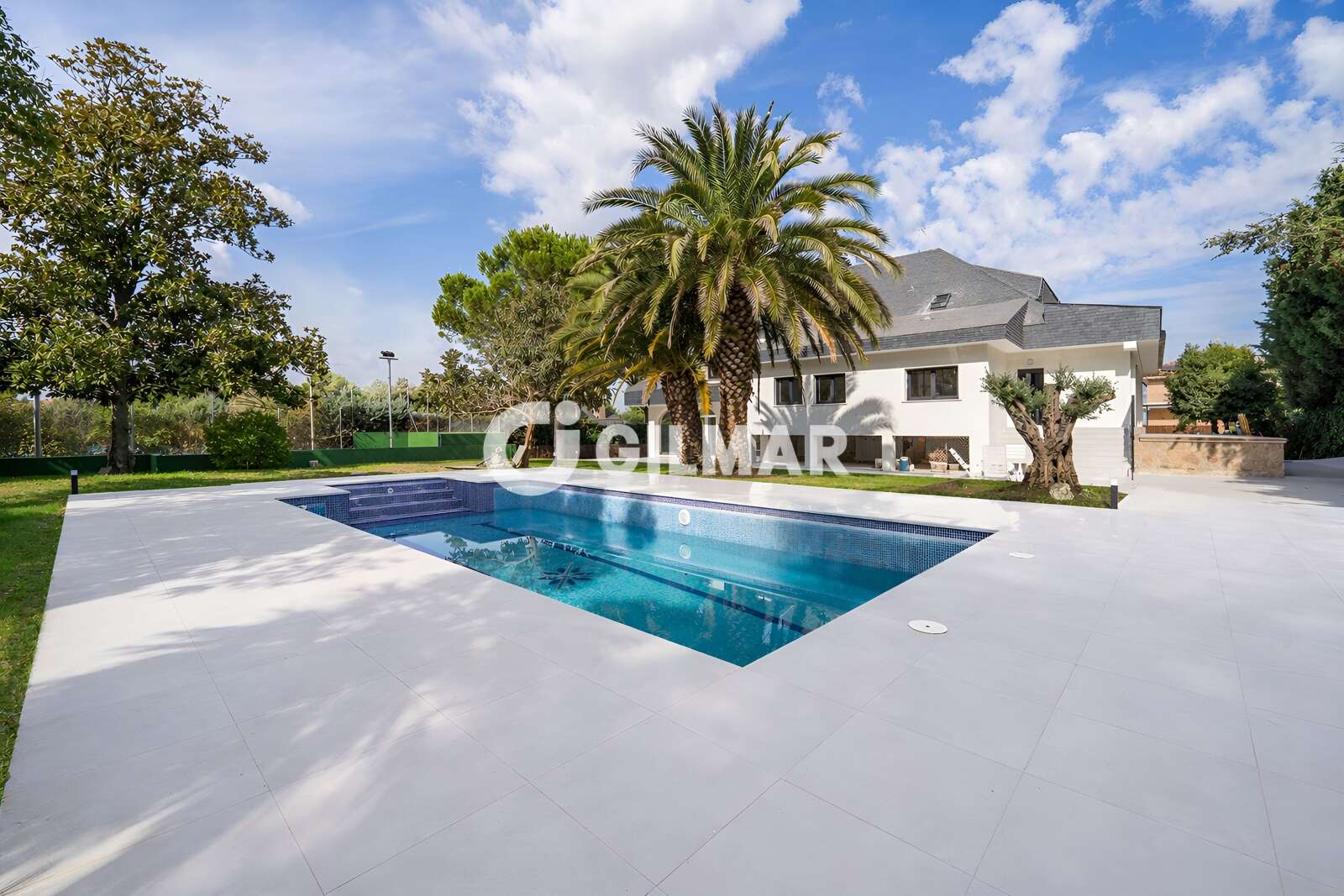 Property slider Gilmar