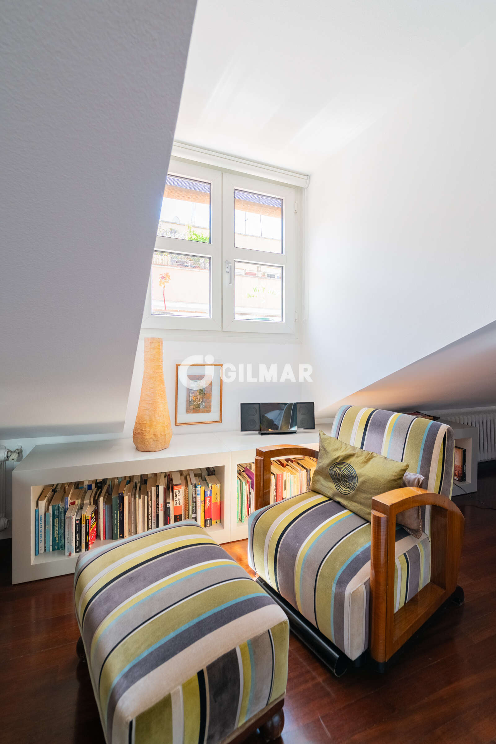 Property slider Gilmar