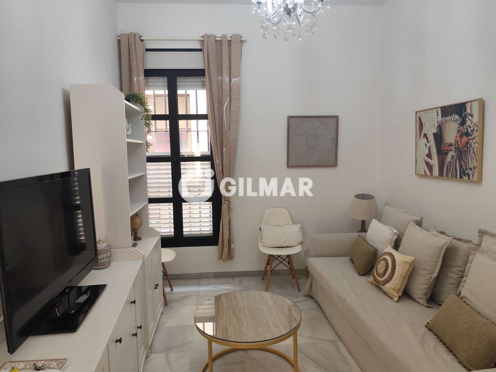 Property slider Gilmar