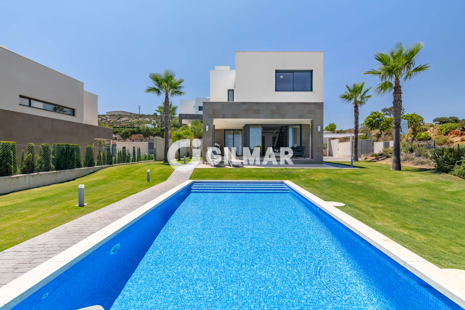 Property slider Gilmar