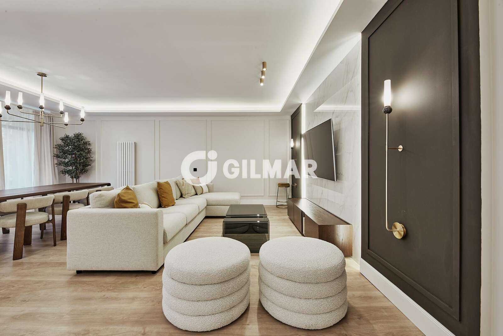 Property slider Gilmar