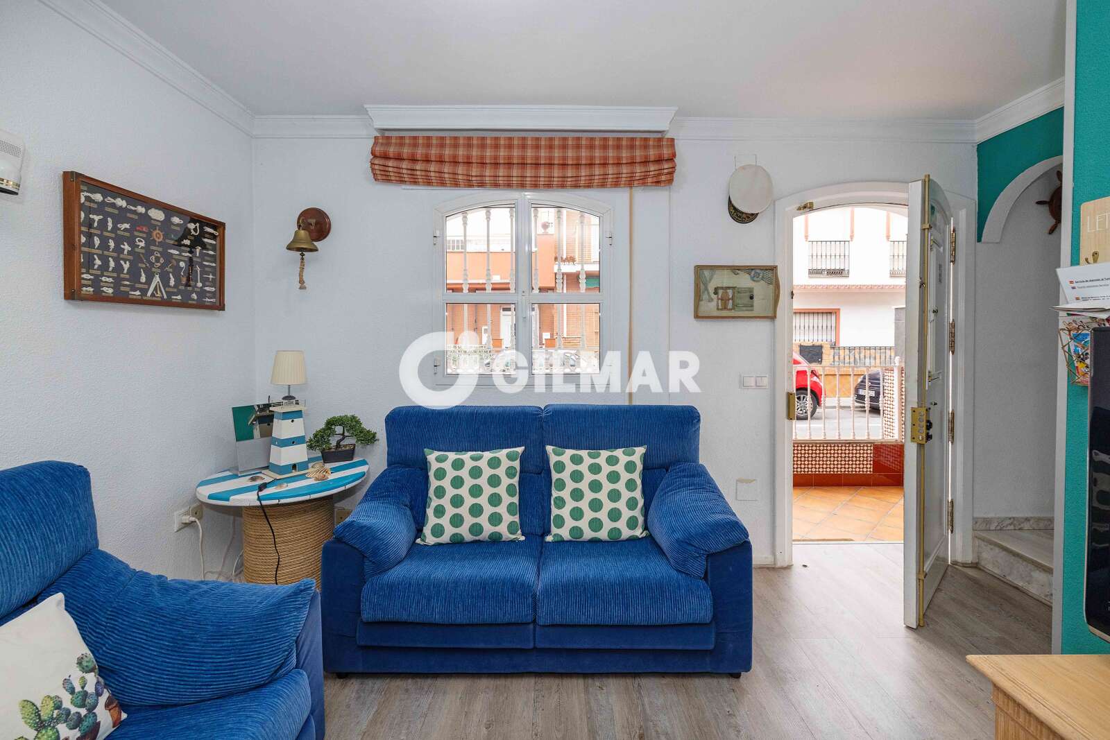 Property slider Gilmar