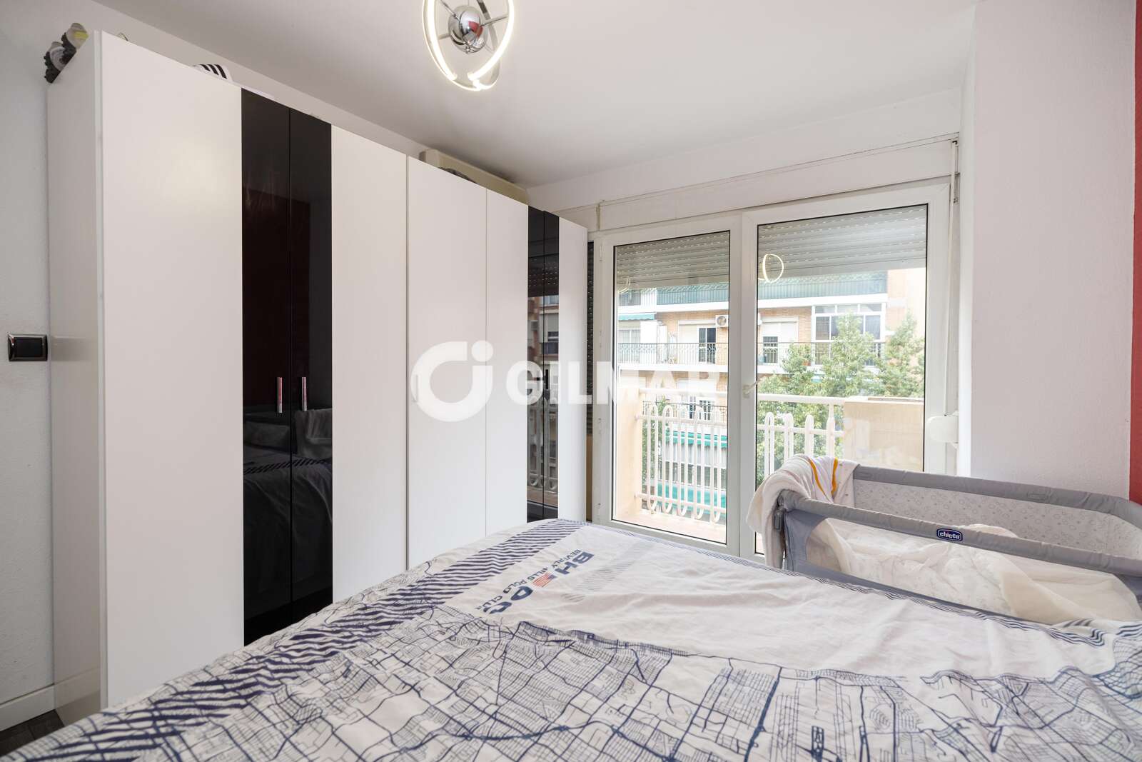 Property slider Gilmar
