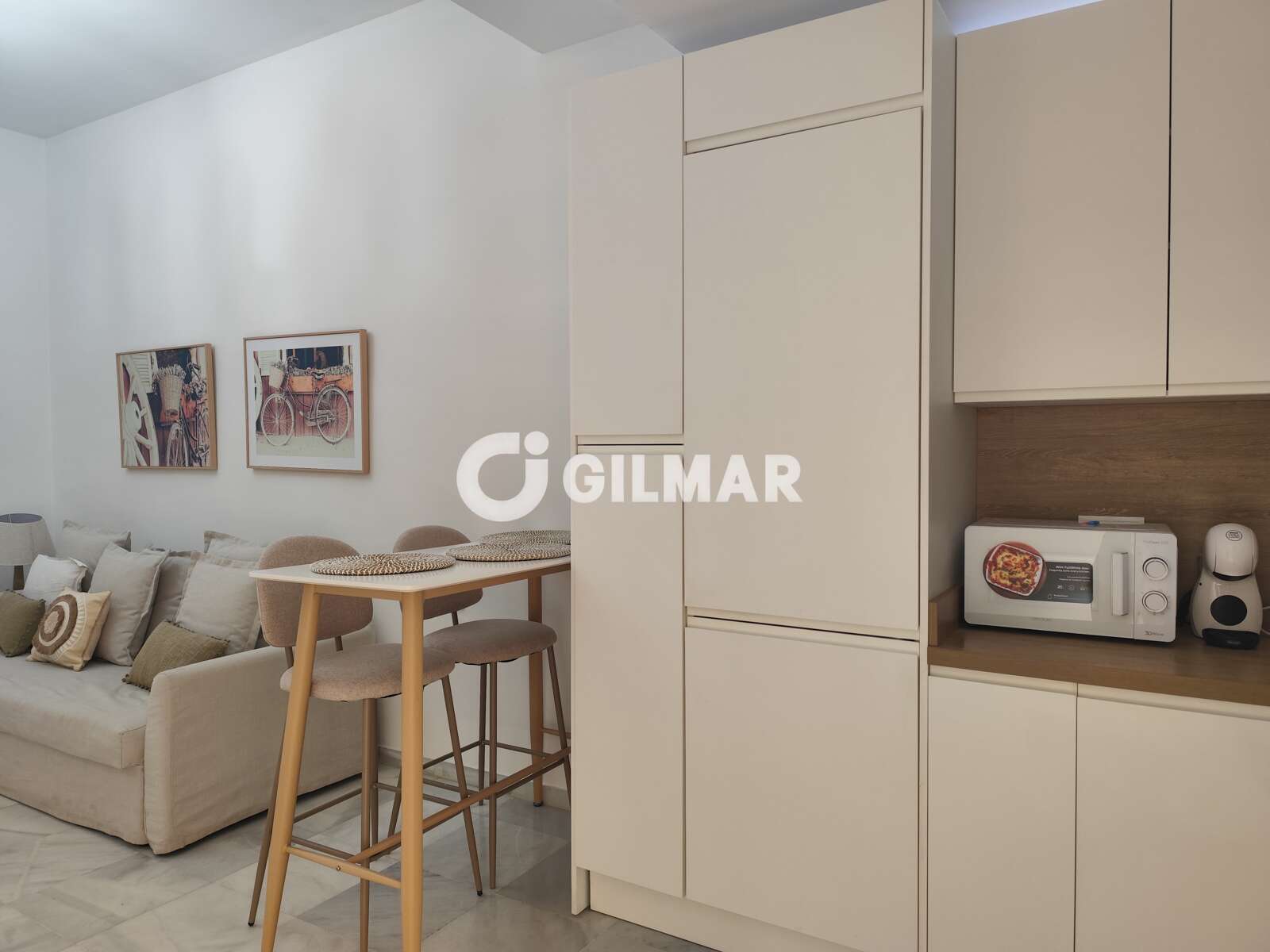 Property slider Gilmar
