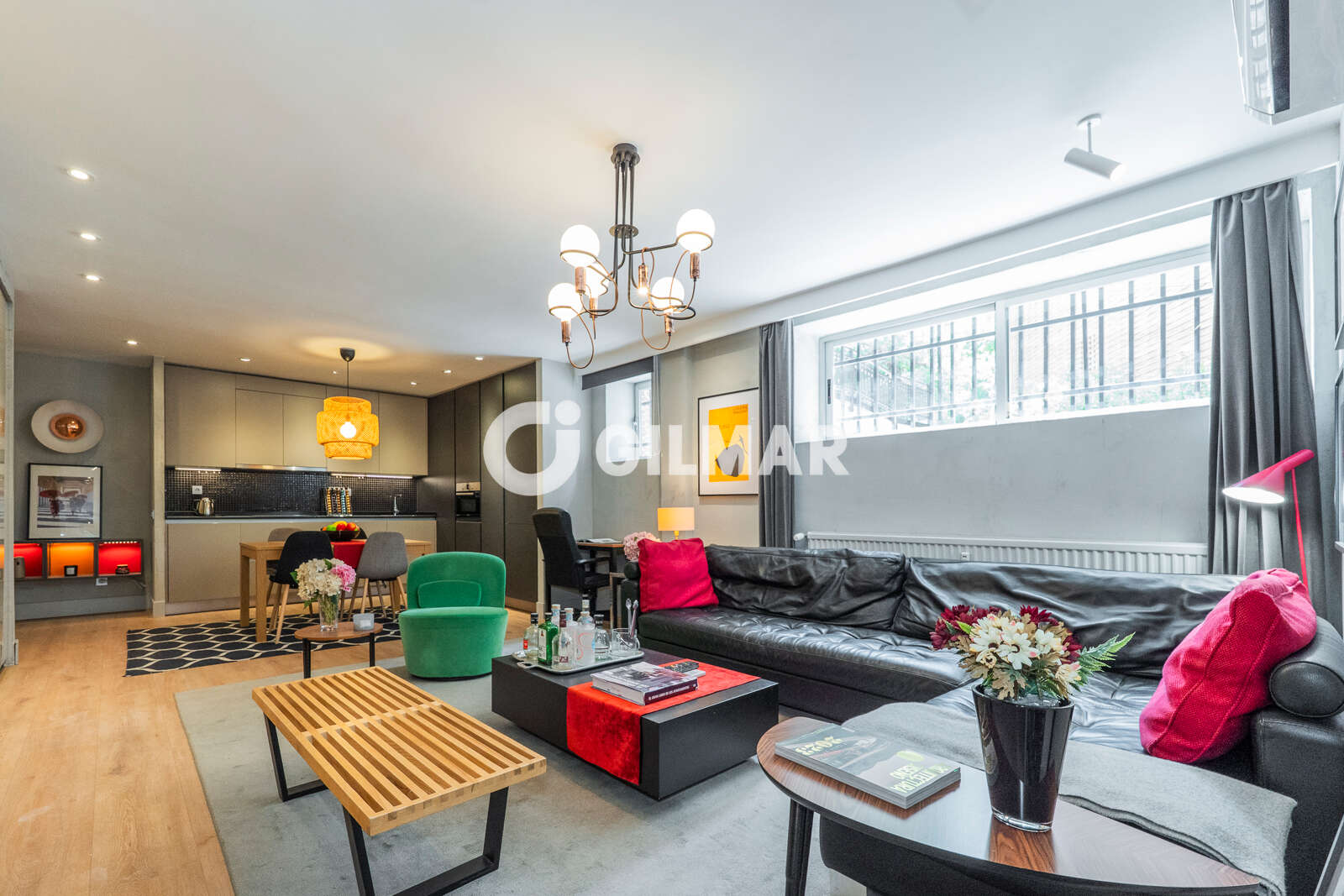 Property slider Gilmar