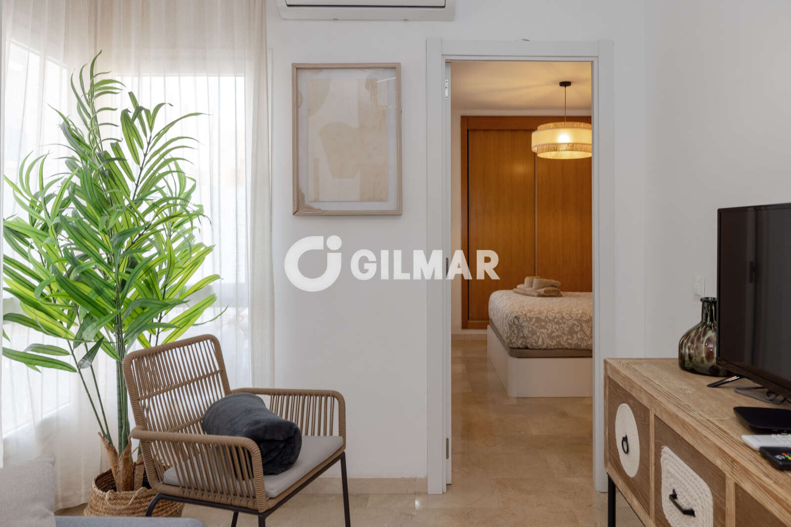 Property slider Gilmar