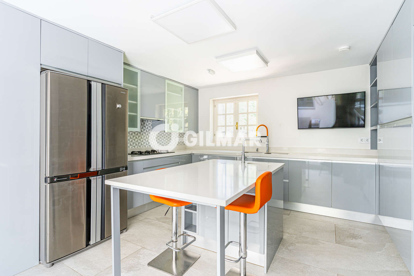 Property slider Gilmar