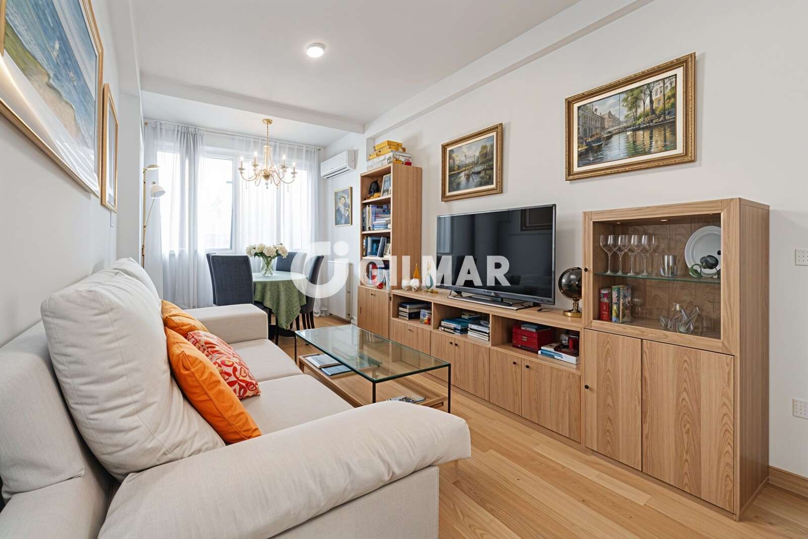 Property slider Gilmar