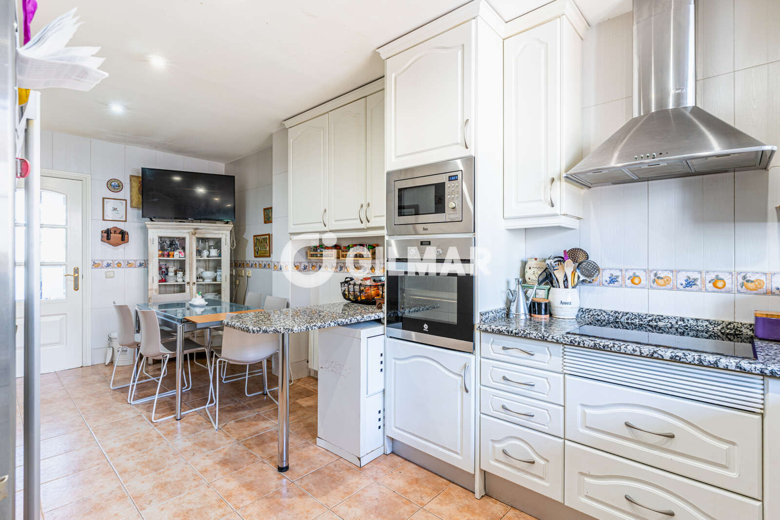 Property slider Gilmar