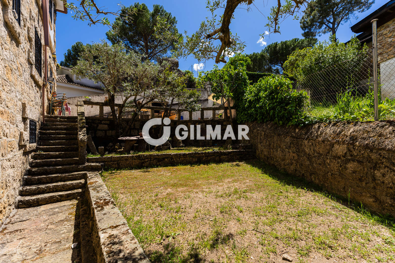Property slider Gilmar