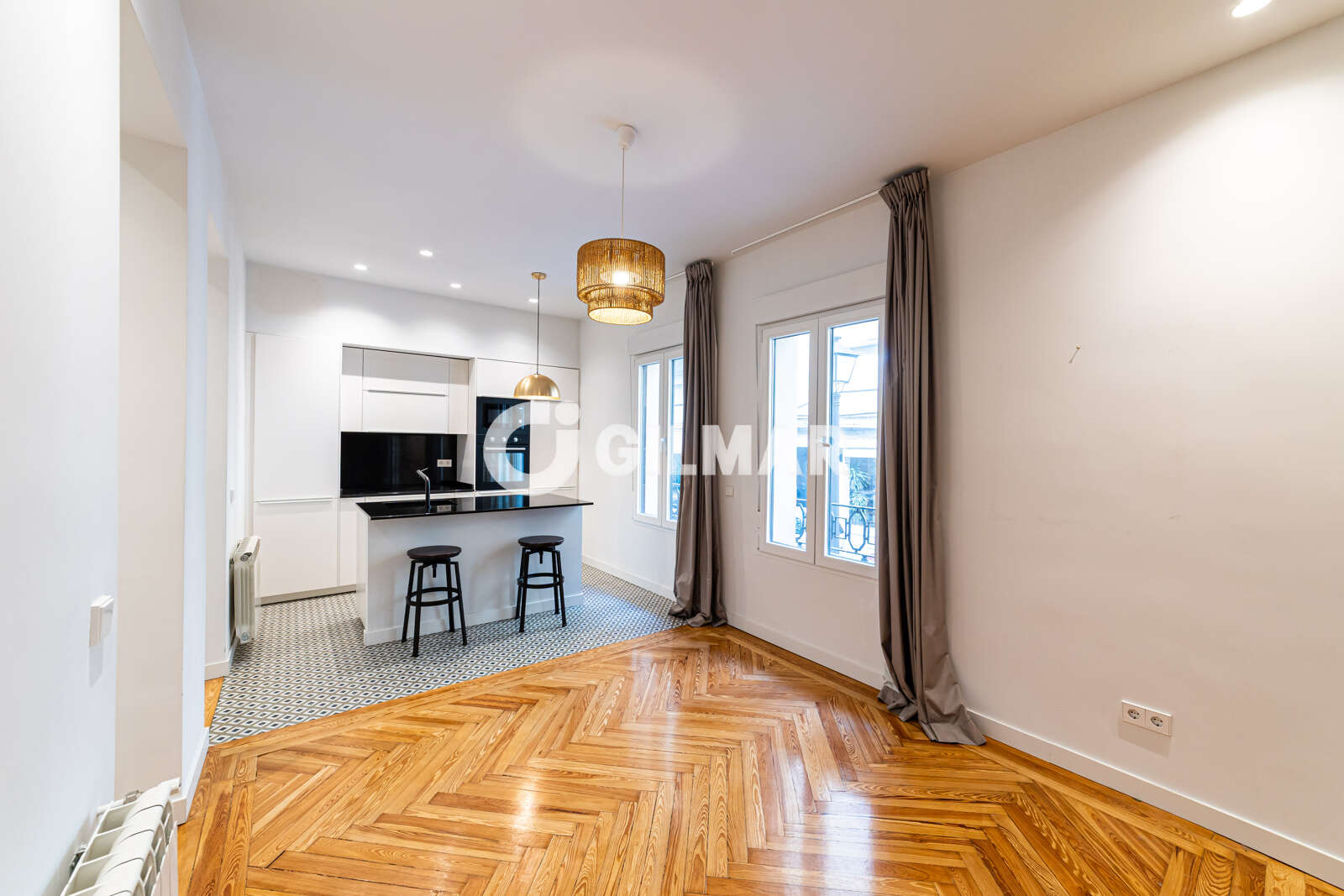 Property slider Gilmar