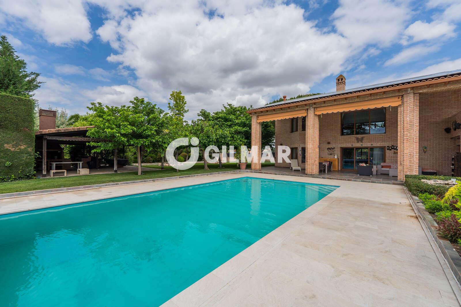 Property slider Gilmar