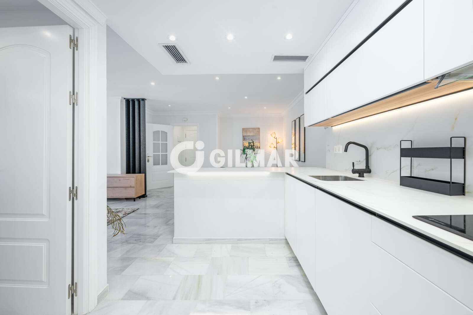 Property slider Gilmar