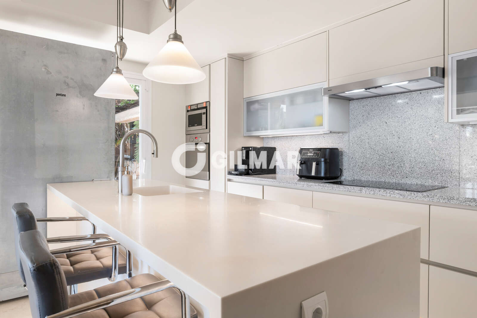 Property slider Gilmar
