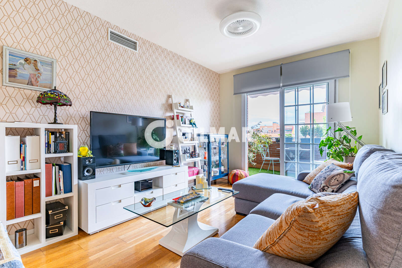 Property slider Gilmar
