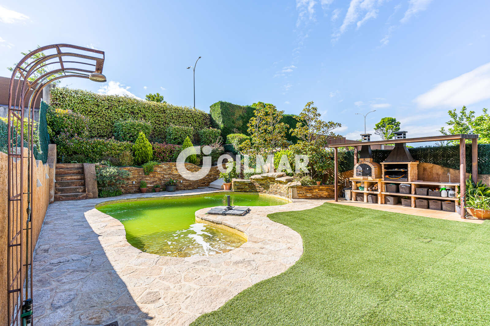 Property slider Gilmar