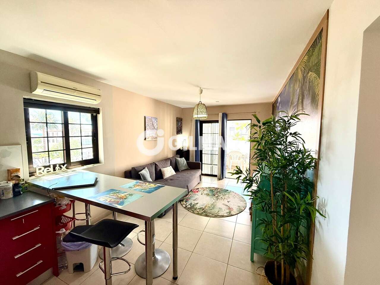 Property slider Gilmar