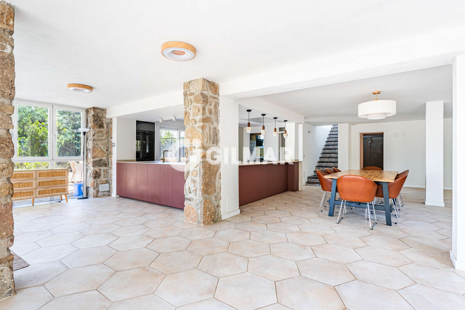 Property slider Gilmar